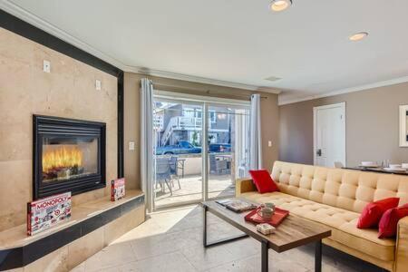 Awesome 3Br 2Bth 1 Block To Beach C2 Newport Beach Exterior foto