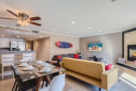 Awesome 3Br 2Bth 1 Block To Beach C2 Newport Beach Exterior foto